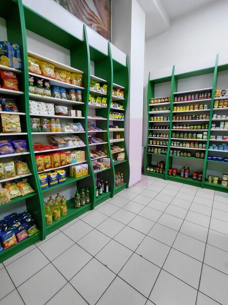Vanzare Spatiu comercial bd Unirii inchiriat cu randament bun